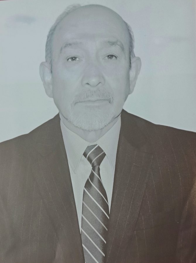 Lic. Francisco Mena Gonzáles