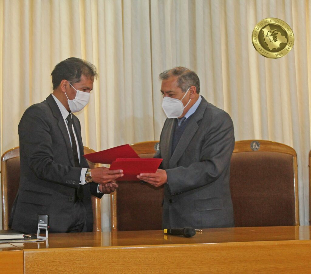 FIRMA DE CONVENIO «COOPERACIÓN INTERINSTITUCIONAL» ENTRE LA CÁMARA DE COMERCIO DE ORURO Y EL INSTITUTO TÉCNICO SUPERIOR DE COMERCIO “INSCO”