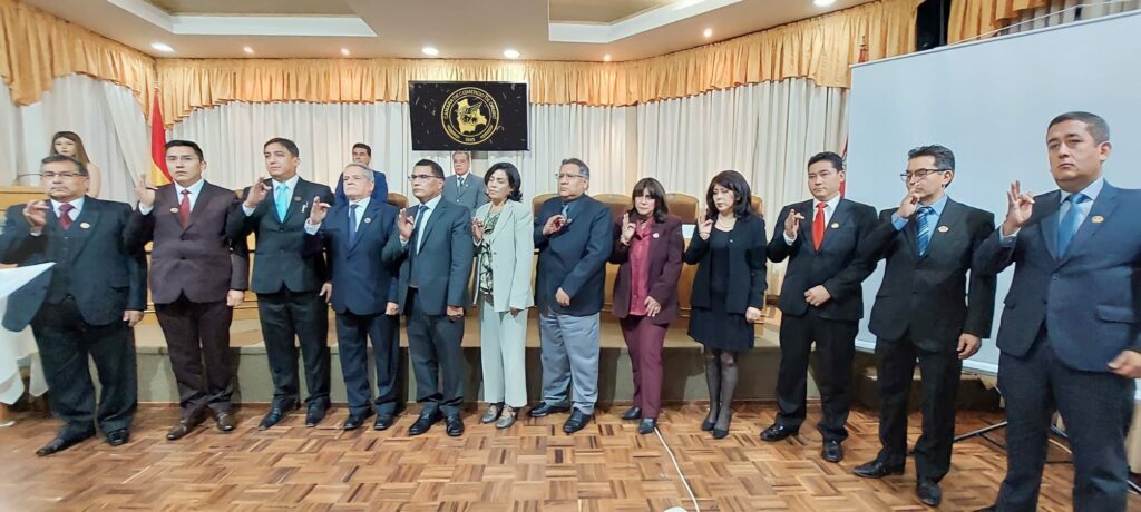 Acto de Posesión Cámara de Comercio de Oruro – 2023-2025