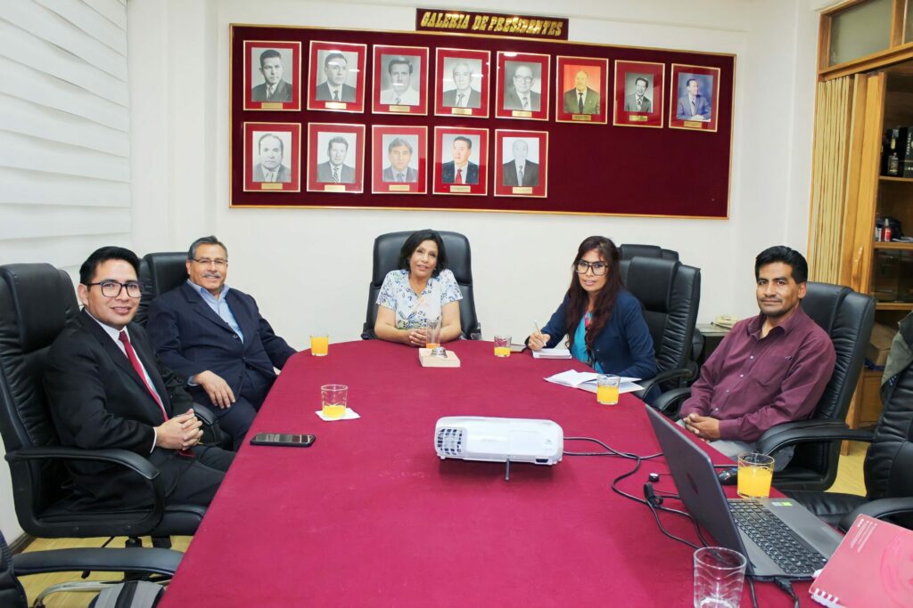 Cámara de Comercio de Oruro y el ‘Comité Impulsor a la Cultura’ Unen Fuerzas para Rescatar la Historia Regional