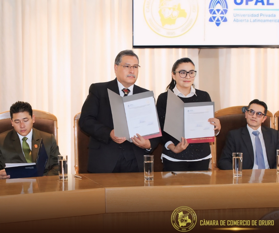 Firma de Convenio Interinstitucional entre la Cámara de Comercio de Oruro y la Universidad Privada Abierta Latinoamericana (UPAL)
