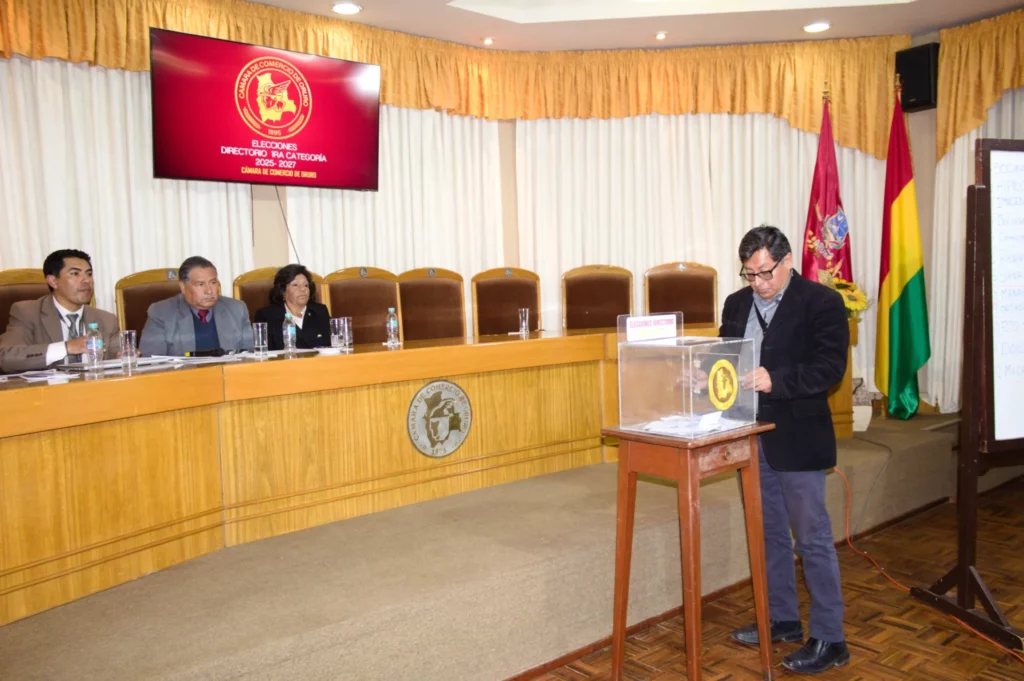La Cámara de Comercio de Oruro Renueva su Directorio 2025-2027 con Transparencia y Participación Democrática