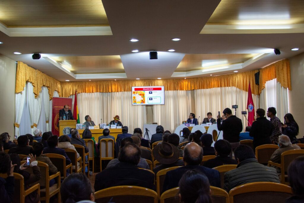 Candidatos al Legislativo presentan propuestas ante empresarios en foro convocado por la Cámara de Comercio