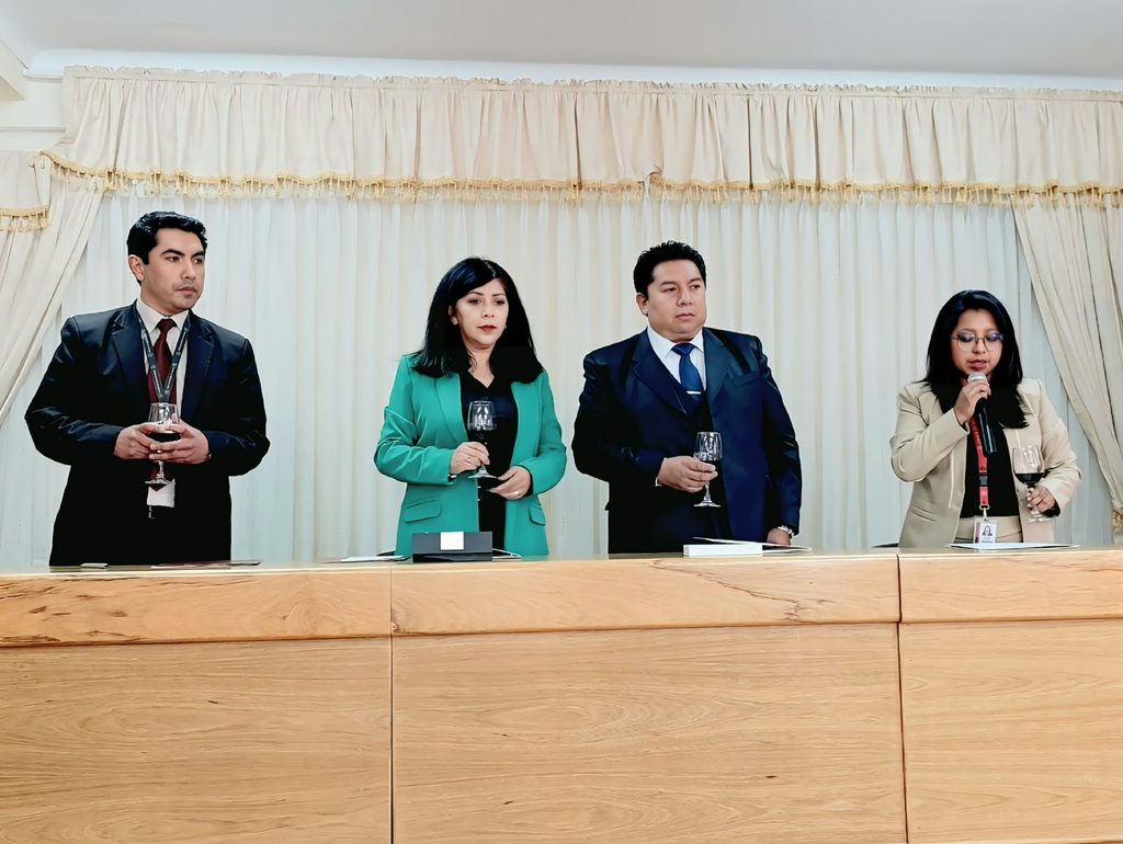 Cámara de Comercio de Oruro suscribe convenio con Puerto Seco Oruro en beneficio de estudiantes de INTECCO